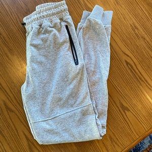 American Tall Joggers. Like new. Gray Heather size M. Inseam approx 34”